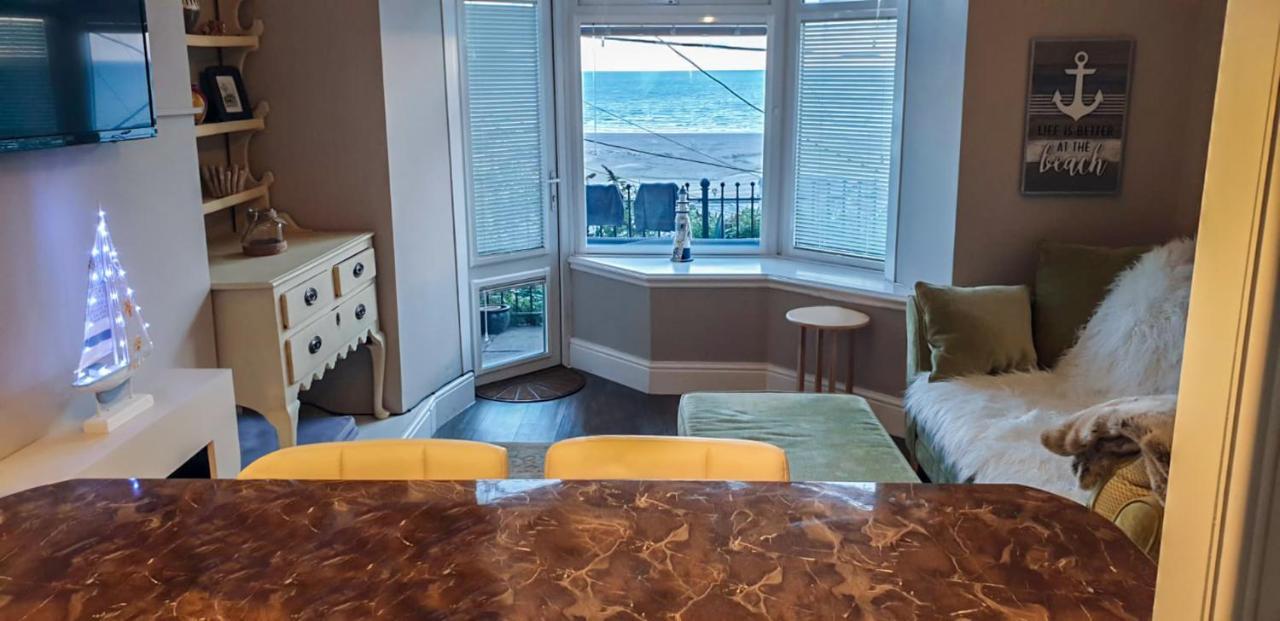 Seaview Paradise 1-Bed Apartment Бармут Екстер'єр фото